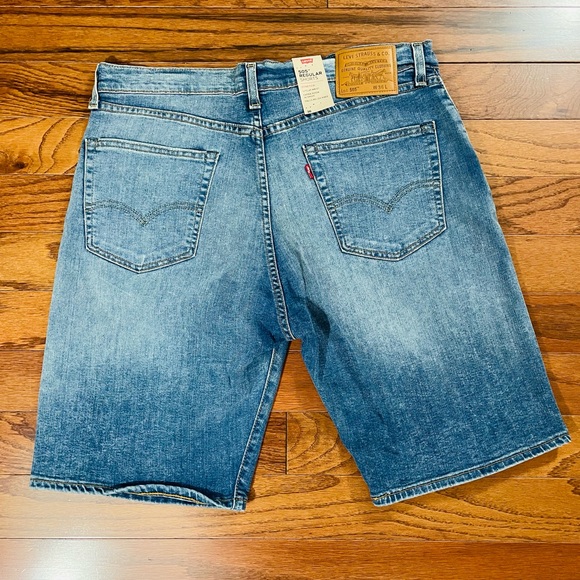 ‼️SOLD‼️NEW! Men’s Levi’s 505 Regular Fit Denim Shorts Size 36 - Picture 2 of 7